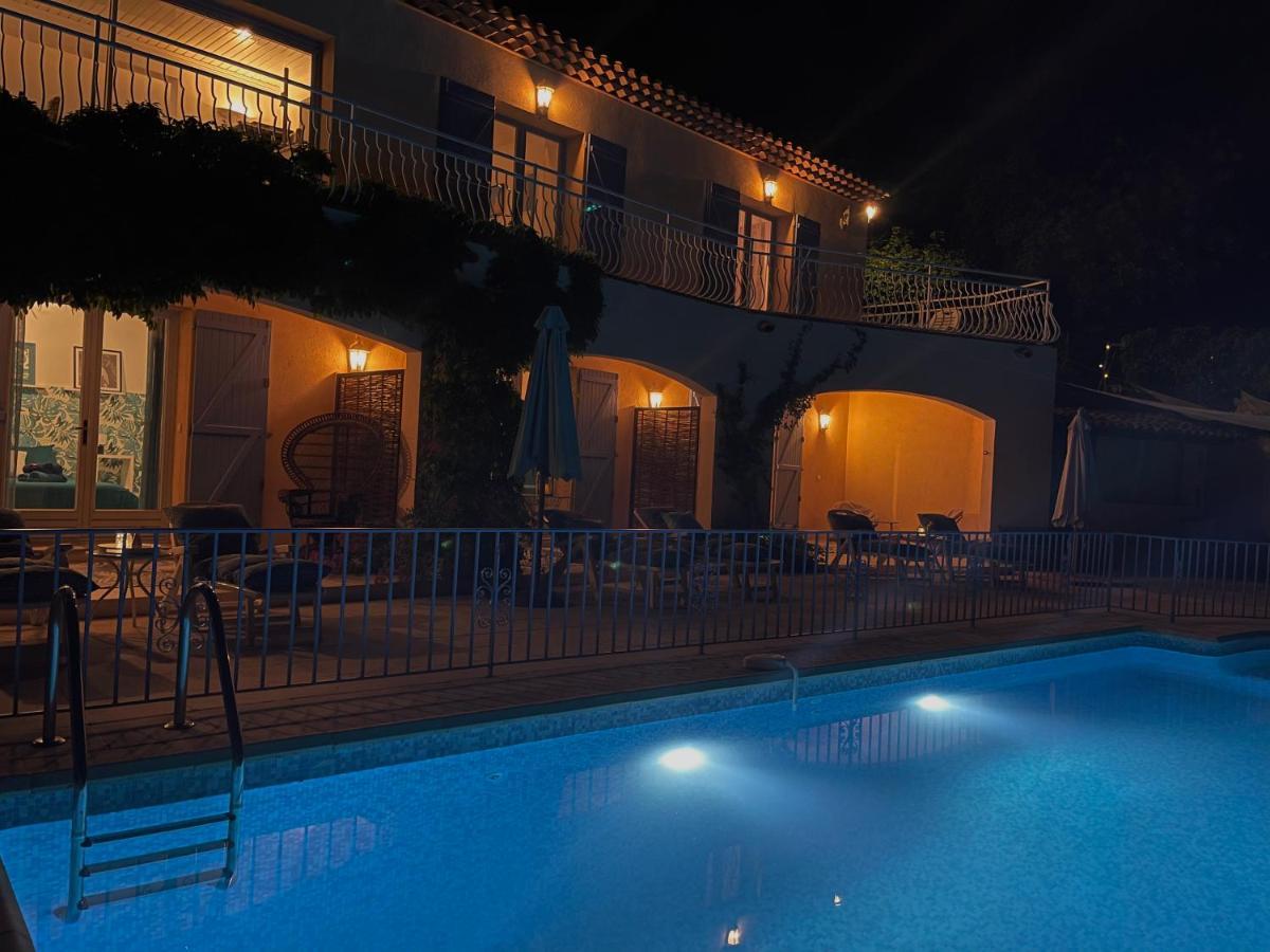 Hotel Les Volets Bleus à Spéracèdes Extérieur photo