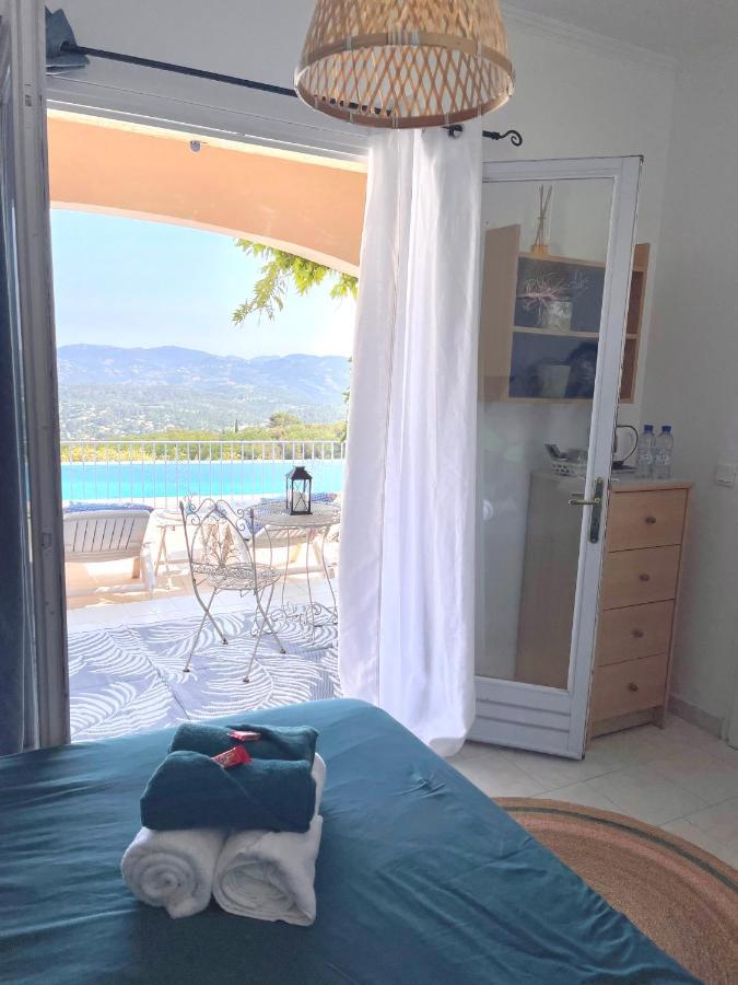 Hotel Les Volets Bleus à Spéracèdes Extérieur photo